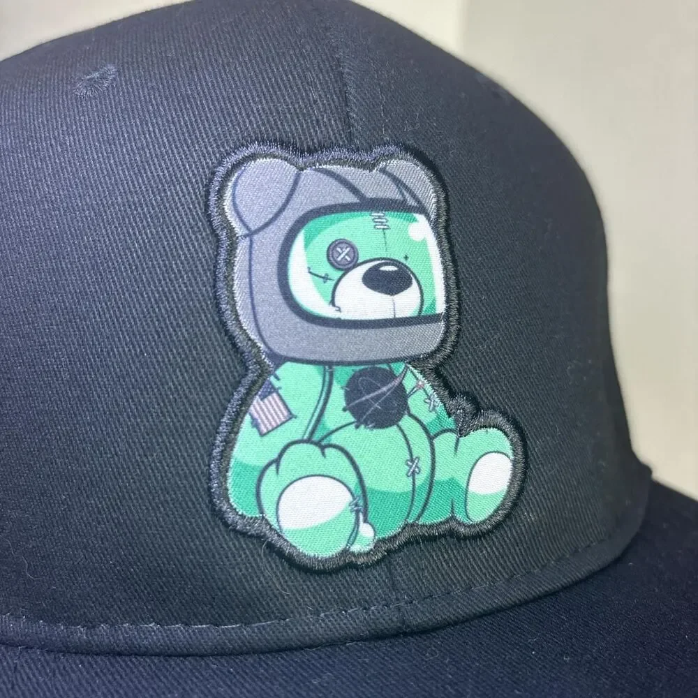 Southpole Men's Black and Green Astronaut Bear Hat